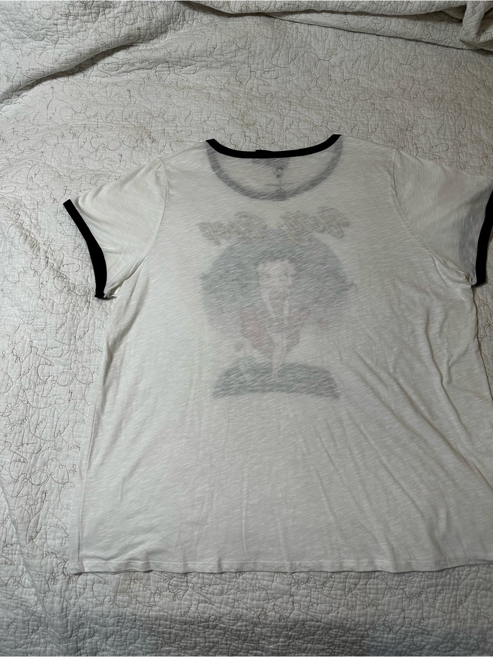NWT Torrid Betty Boop White Ringer Burnout Tee — Size 4X - Picture 4 of 4